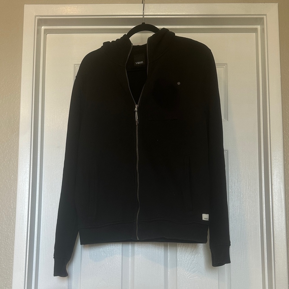 Vuori Men's Black Zip-Up Sweater